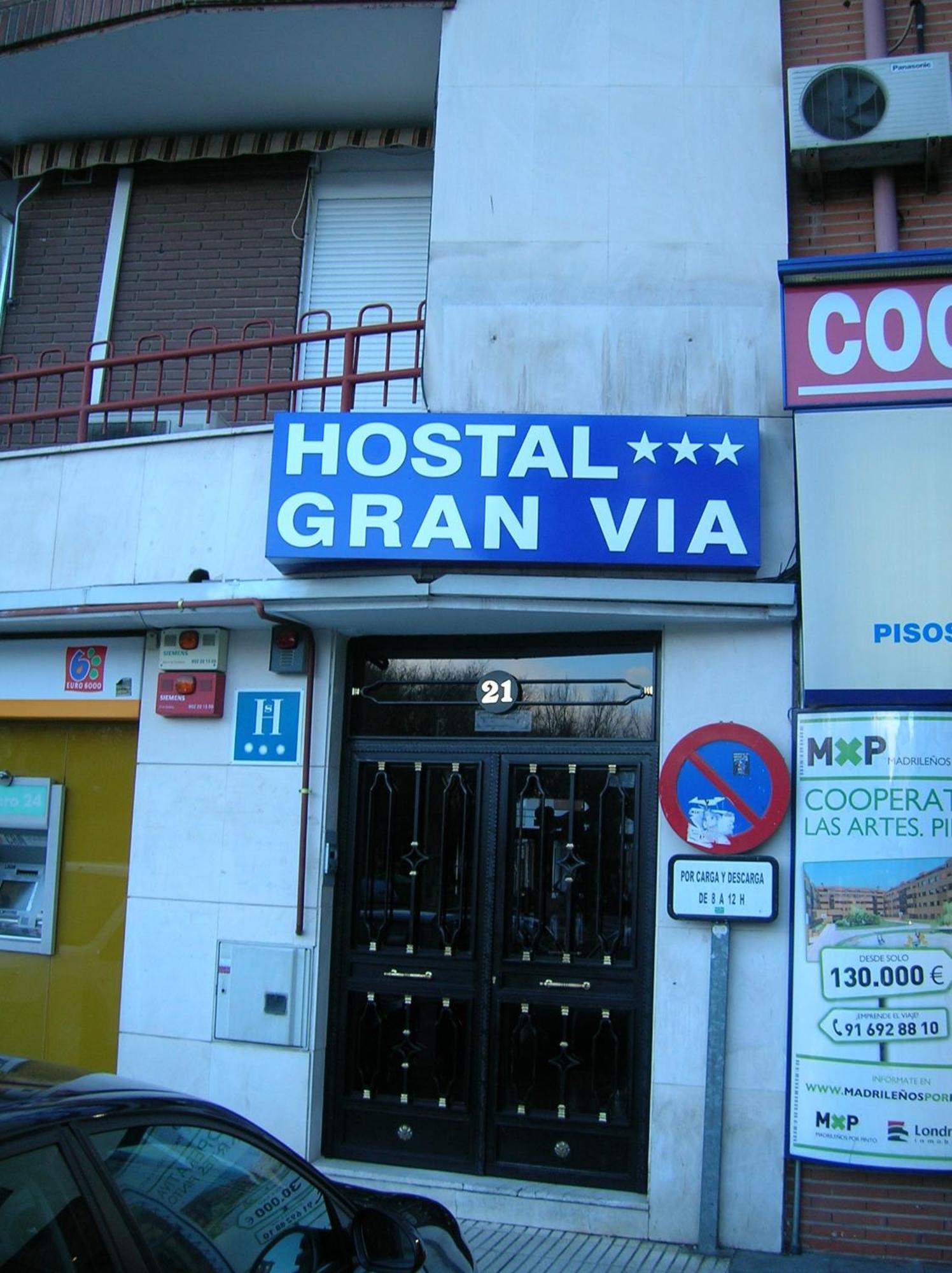 Hostal Gran Via Пинто Экстерьер фото